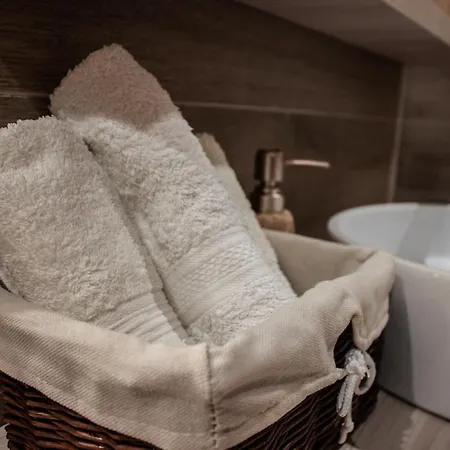 Eurocomfort Apartment *