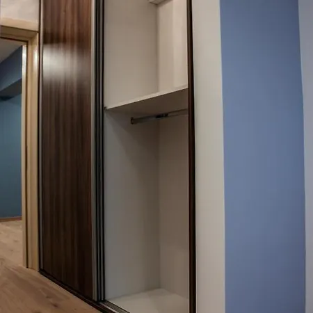 Eurocomfort Apartment *