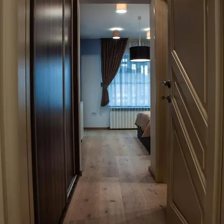 Eurocomfort Apartment *